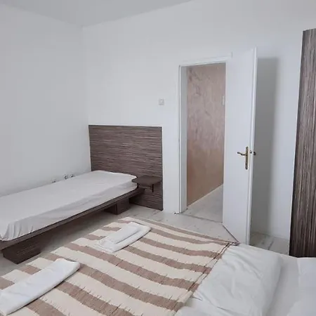 Stars Apartman *